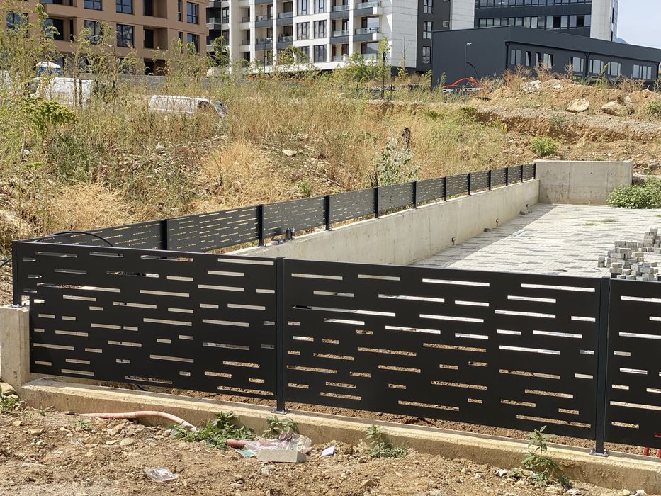 Изрязване на пана за врати, парапети, порти и др