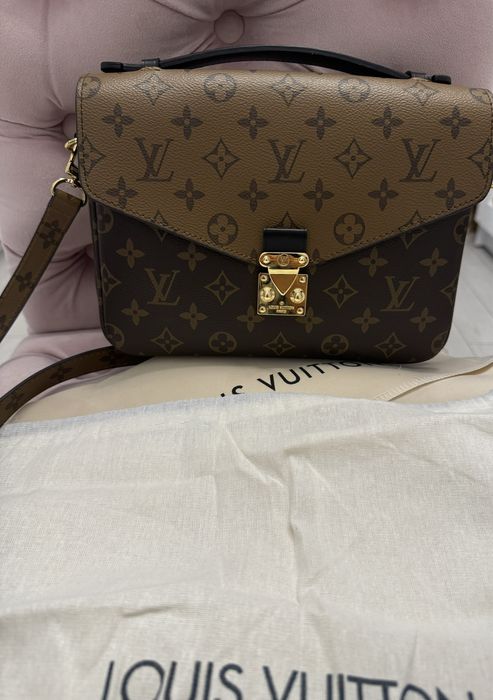 Geanta de umar si de mana , Louis Vuitton