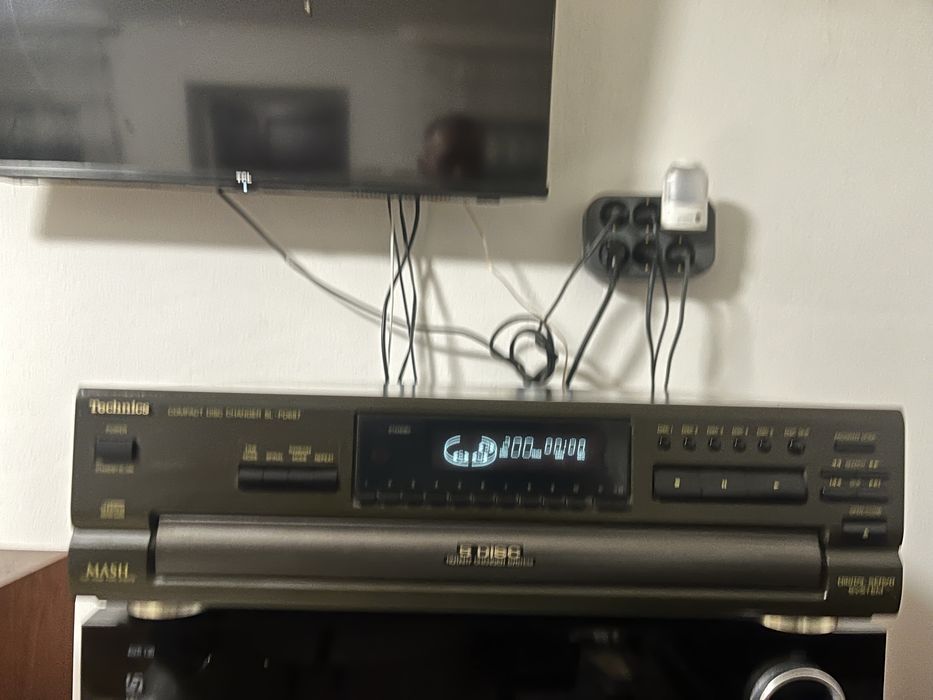 Cd-player Technics SL-PD687 5 cd-uri