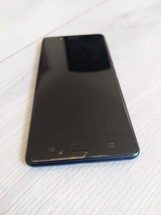 Vand telefon Nokia 8
