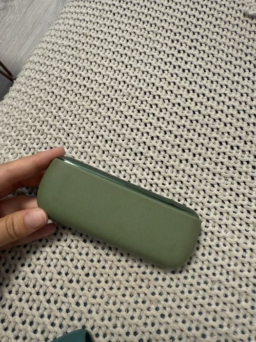 Iqos iluma moss green