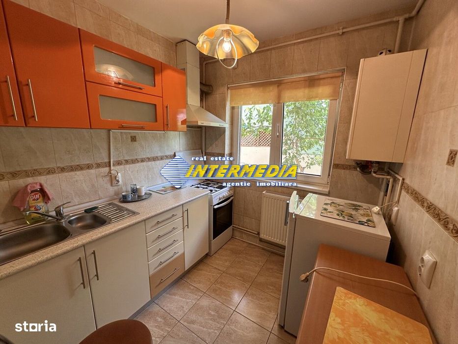 De inchiriat garsoniera in Alba Iulia zona Cetate-Closca mobilata si