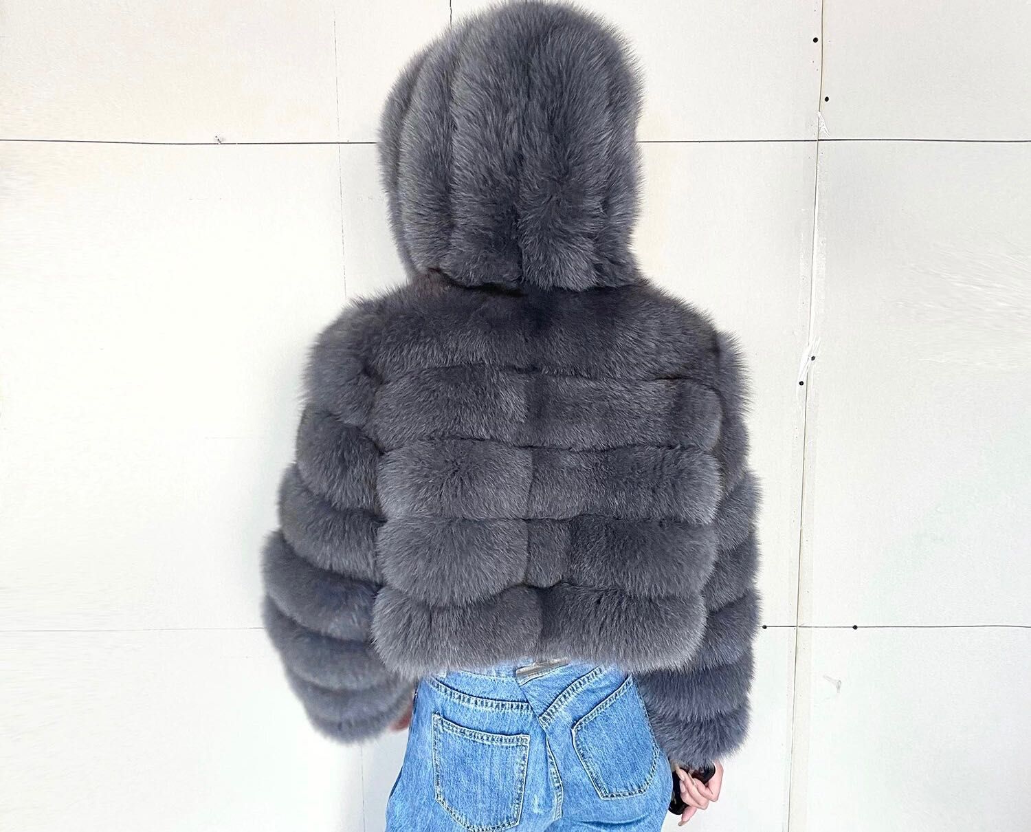 Уникално палто с естествен косъм