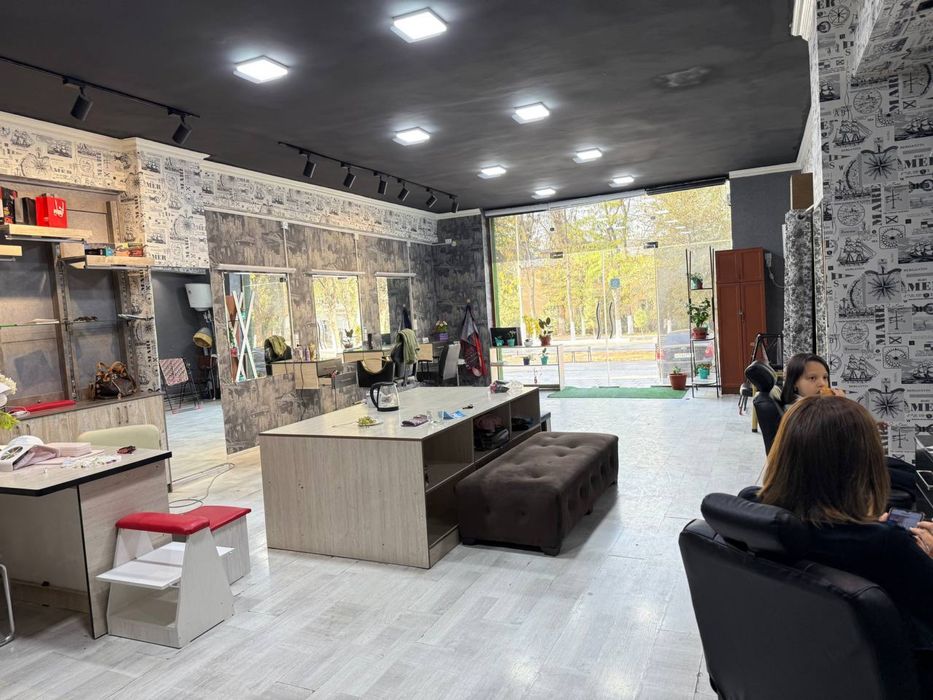 Do’kon sotiladi shahar markazida