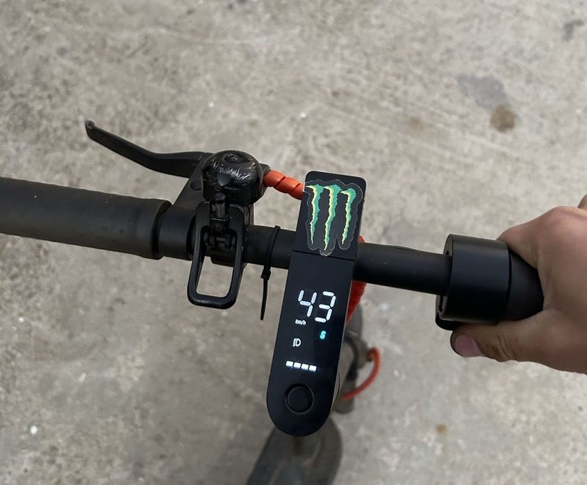 БАРТЕР /ПРОДАЖБА ! Xiaomi Mi Electric Scooter Pro 2/ отлично състояние