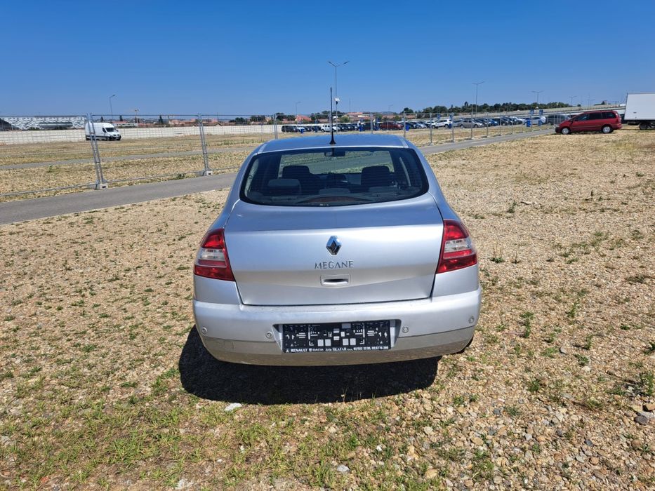 Vând Renault Megane 1.6 benzina