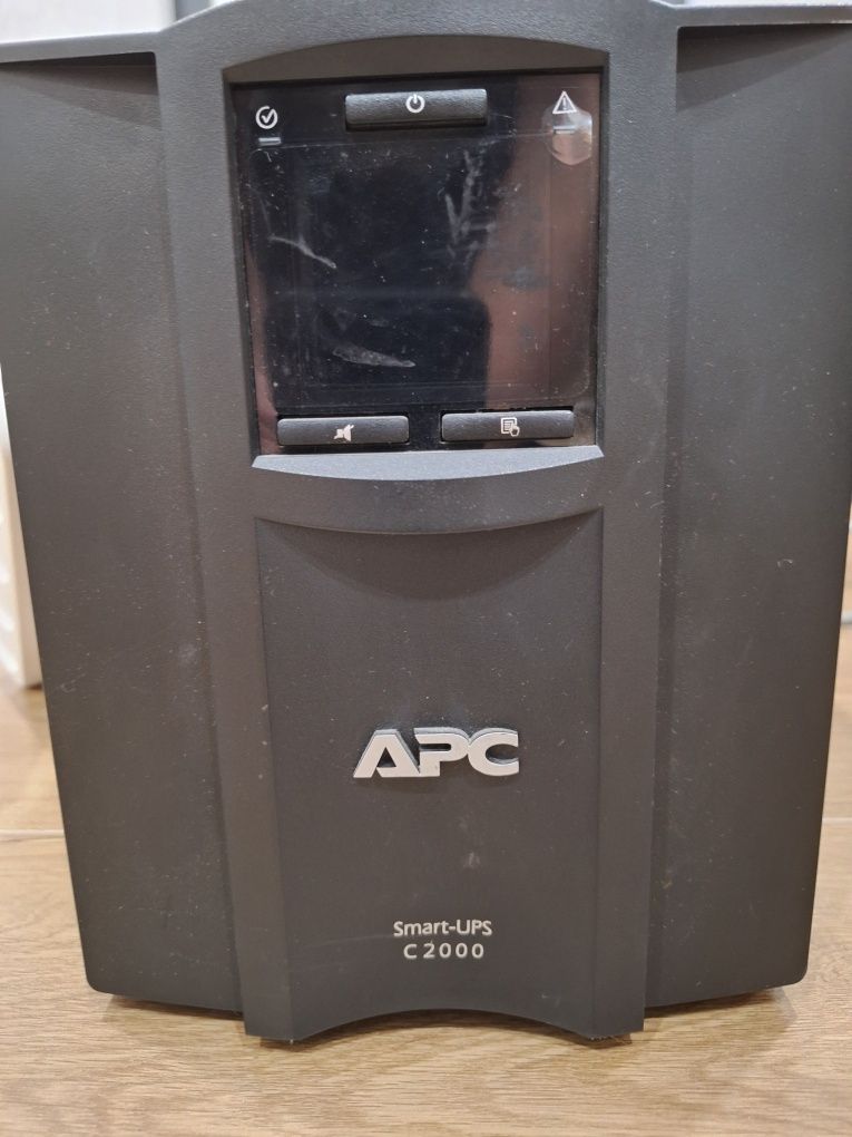 ИБП APS Smart UPS C 2000