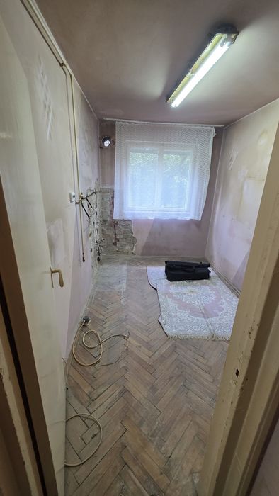 Apartament cu 4 camere