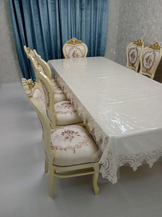 Stòl Stul 10 ta sotiladi