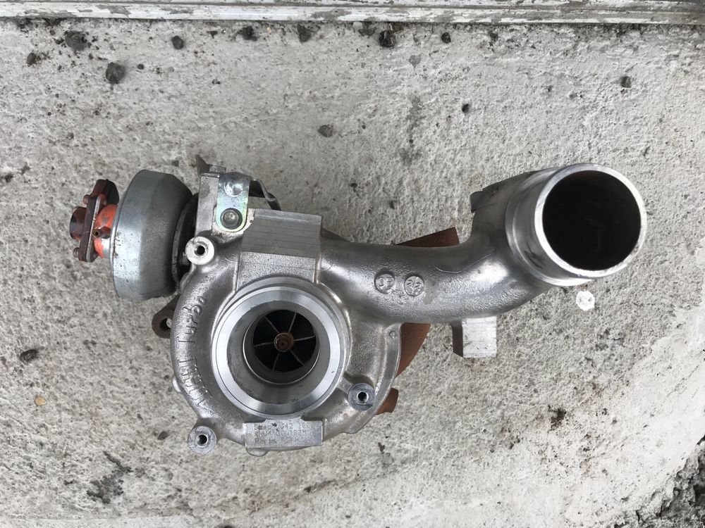 Turbo Turbosuflanta Turbina  Mazda CX7 ,2009-2013 173cp D cod R2AA