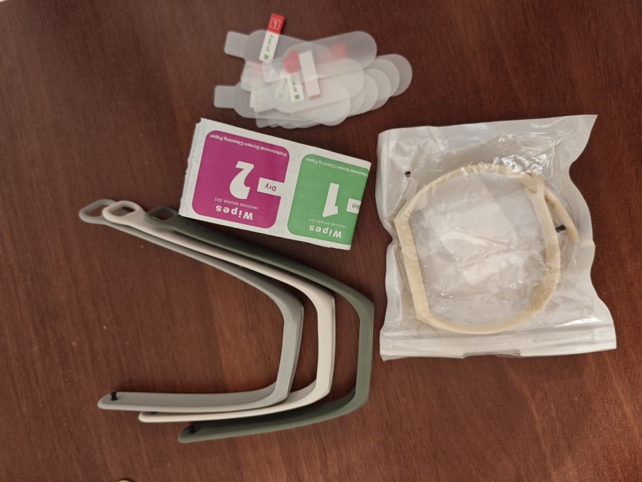 Ремешок на Mi band 7, защитная пленка