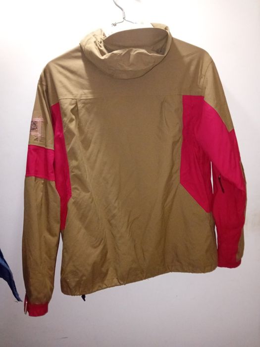 Geaca Burton iarna