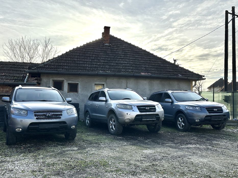 Dezmembrez Hyundai Santa Fe - 4x4 - 2.2 Diesel