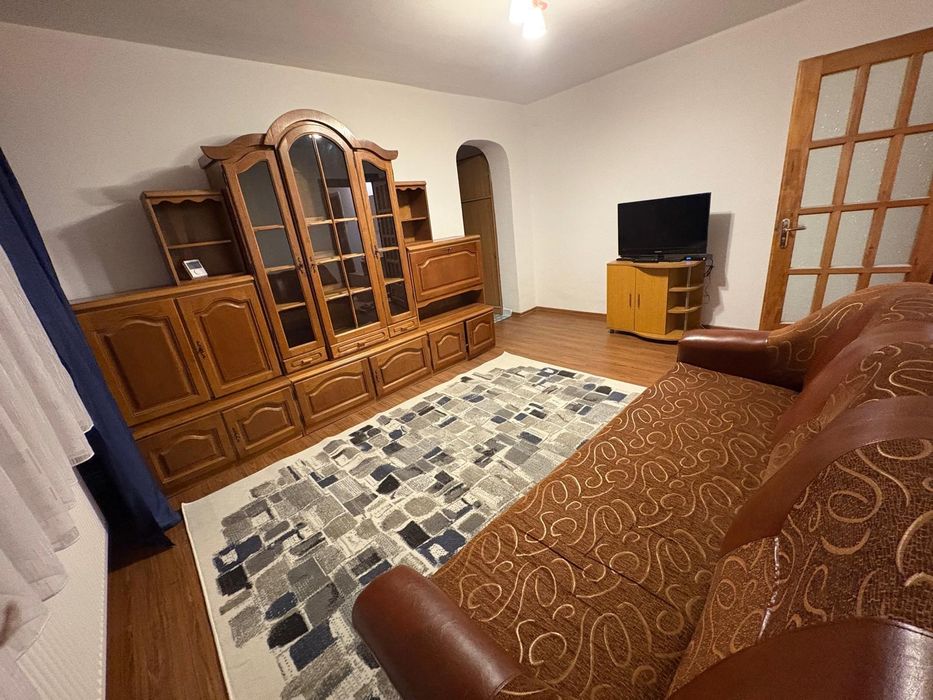 Inchiriez apartament 2 camere