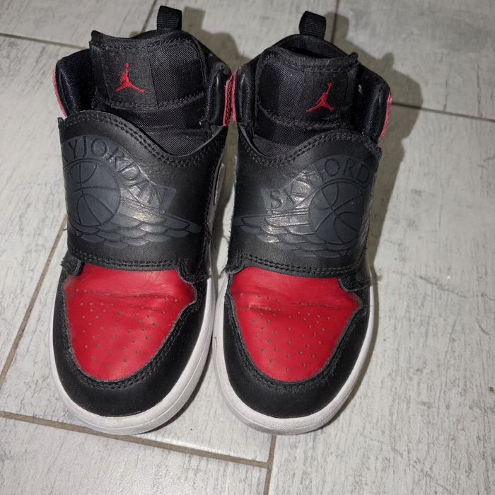 Sneakers Jordan Sky 1