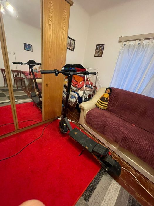 Vând sau schimb trotineta kukirin