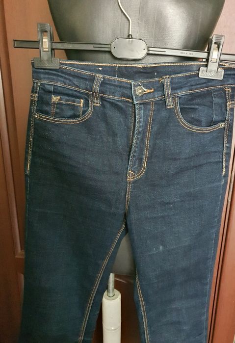 Blugi cu talie înaltă skinny Stradivarius