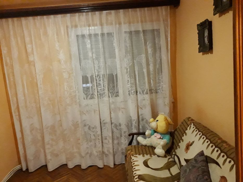 Apartament 2 cam. ,inclusiv garaj