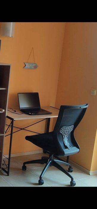 Бюро сгъваемо и офис стол