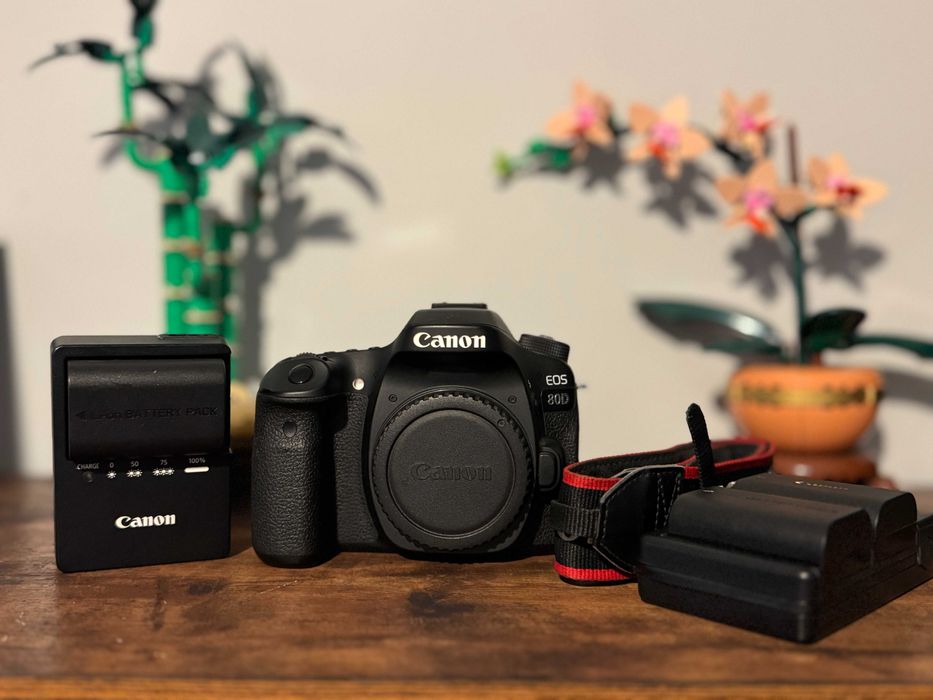 Canon EOS 80D – отлично състояние!