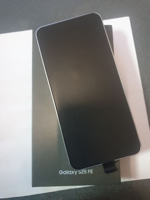 Samsung Galaxy S25 FE