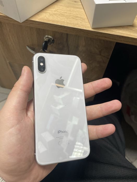 iPhone 10(X) 64gb/100%