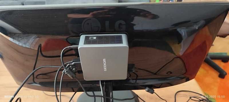 Mini PC Geekom IT11 + Monitor Lg