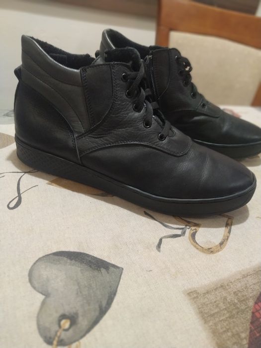 Нови мъжки обувки Естествена кожа. N: 43