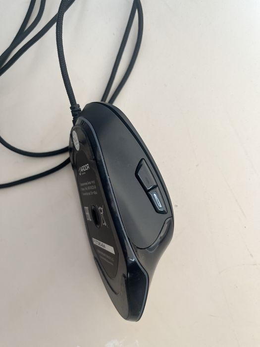 Продам игровую мышку