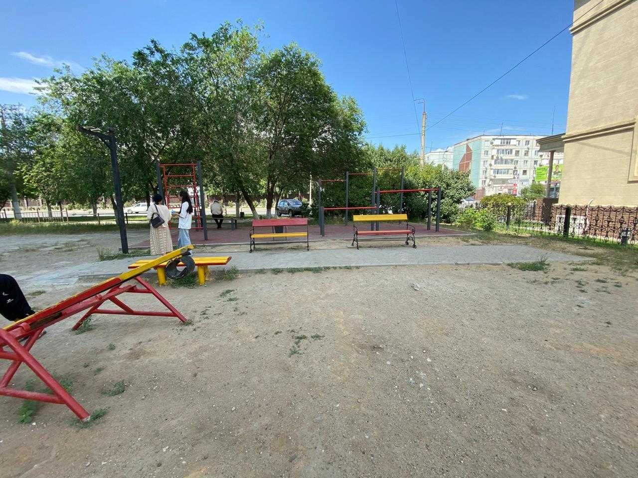 срочно продается 1 к.кв на 8 мкрн!