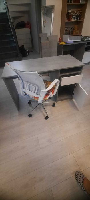 pat si birou  BILLUND  JISK