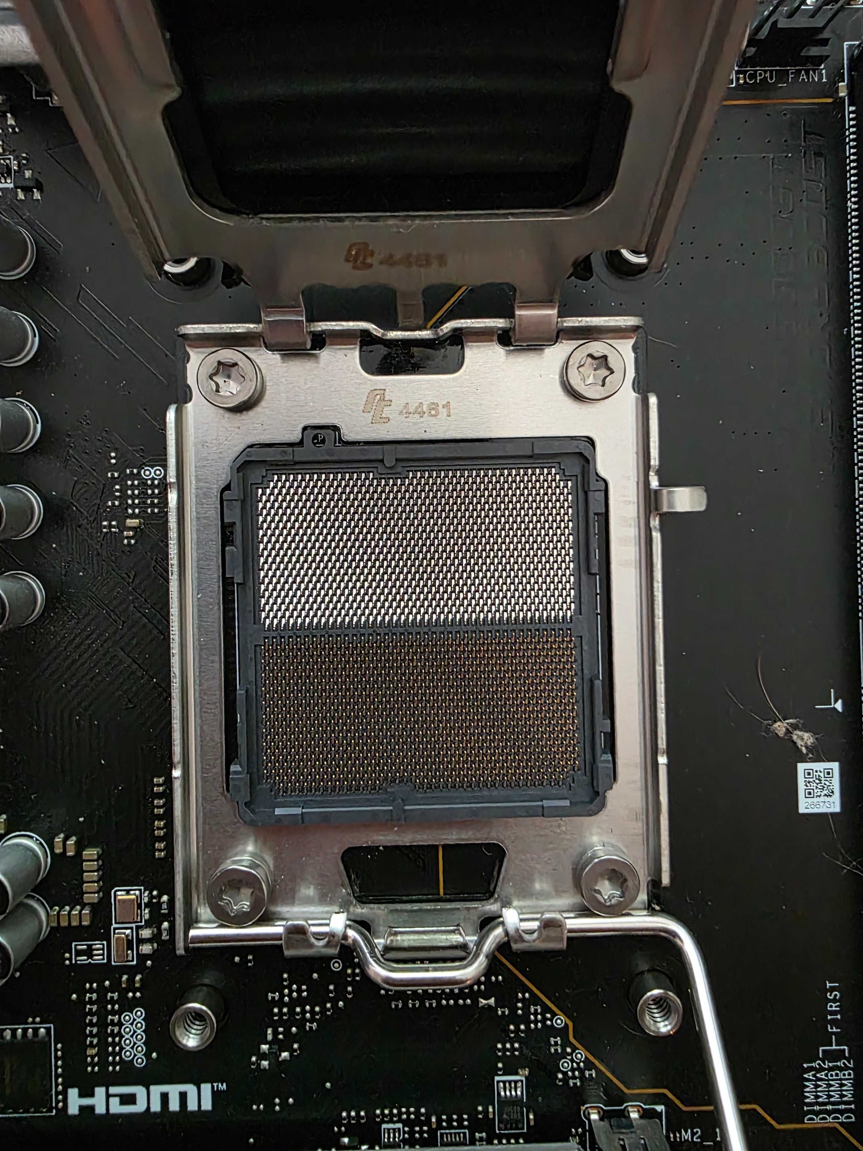MSI X670E gaming plus wifi