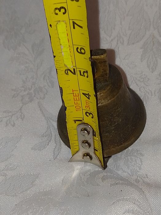 Стари Бронзови Звънчета, Камбанки