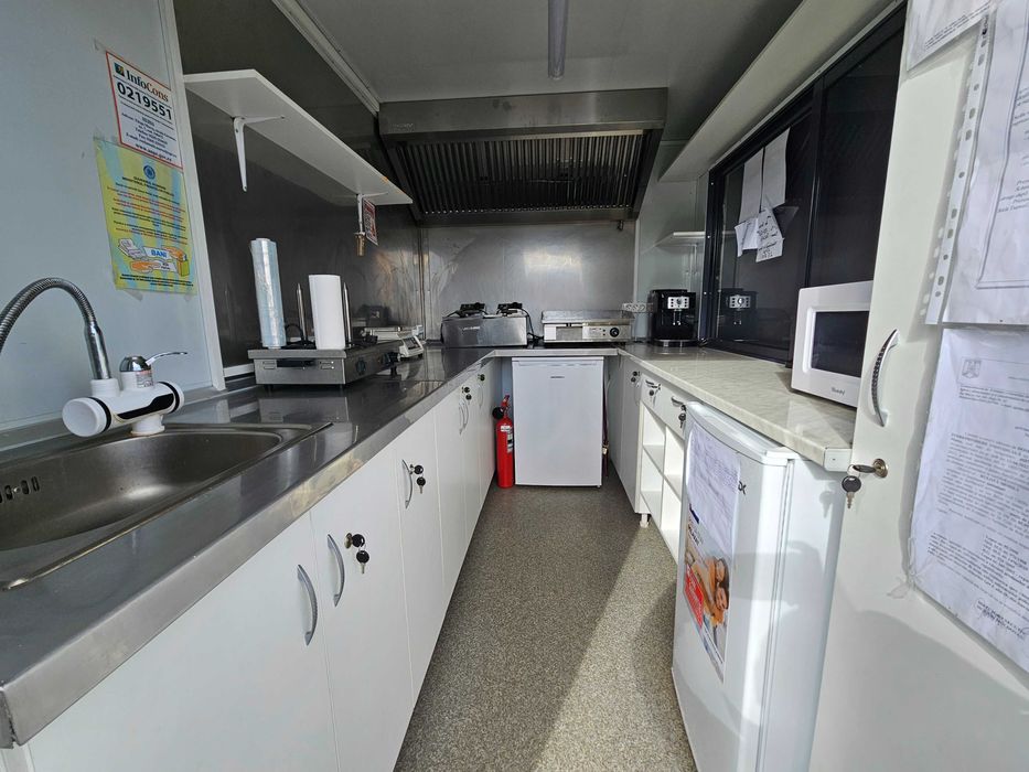 Rulota comerciala, fast food, food truck de inchiriat / DE VANZARE !!