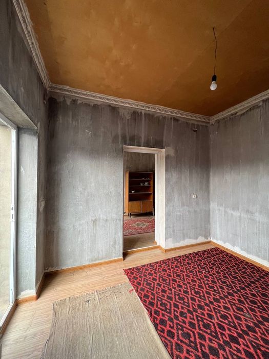 Issiq xona (parnik) sotiladi