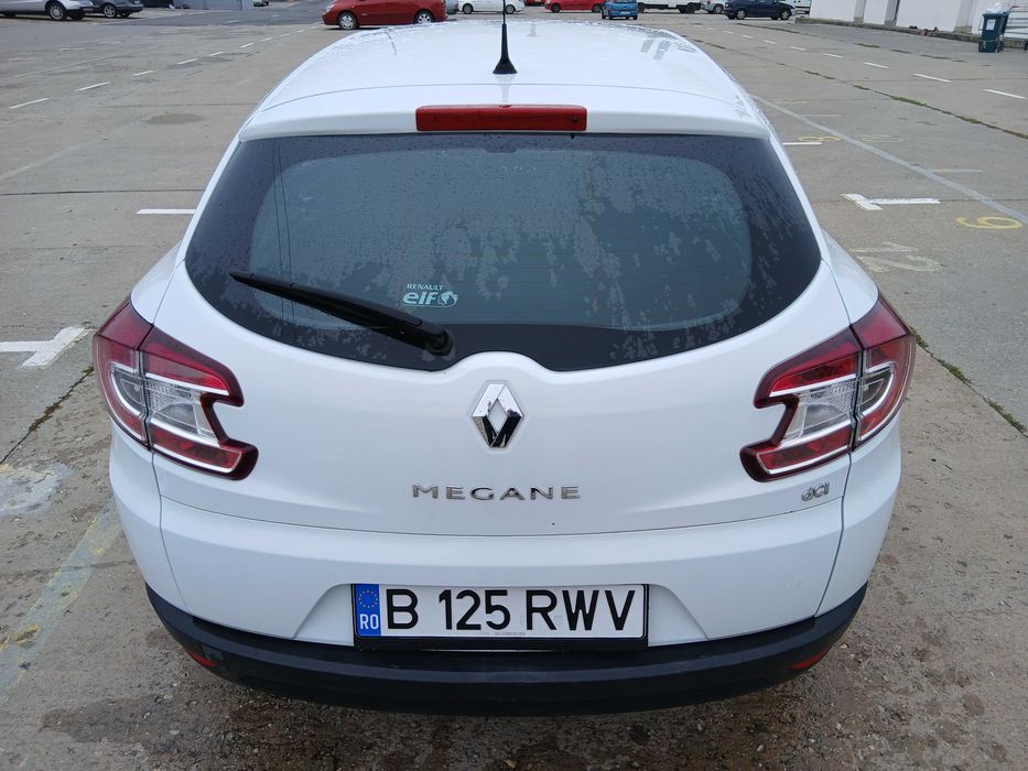 Renault Megane 2015 luna 11 euro 6