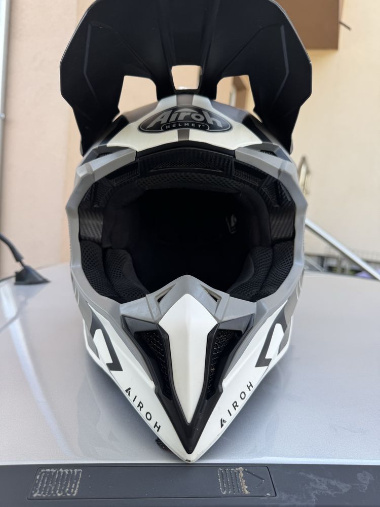 Каска Airoh Wraap black/grey