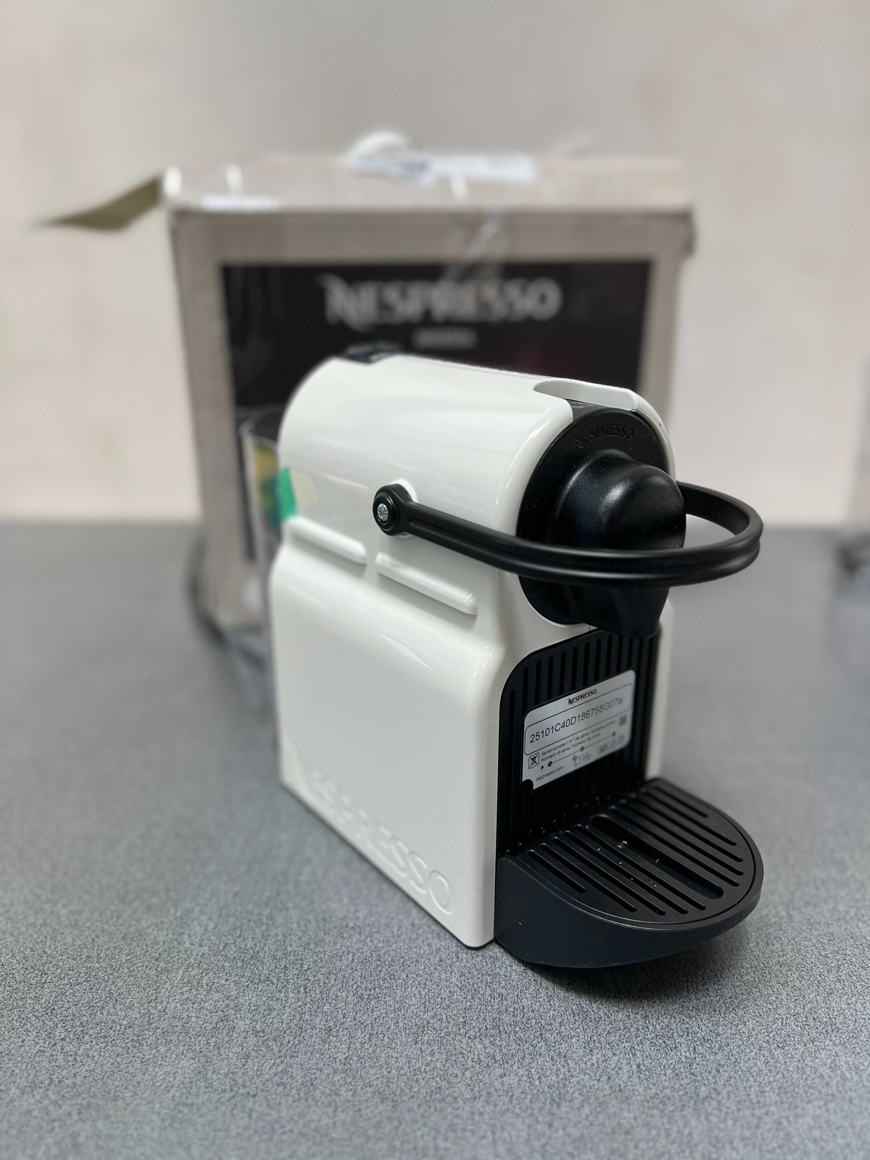 Кафемашина с капсули Krups Nespresso Inissia XN1001
