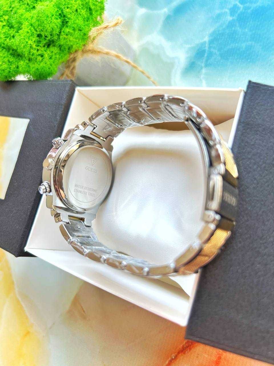 Ceas dama Guess mod8