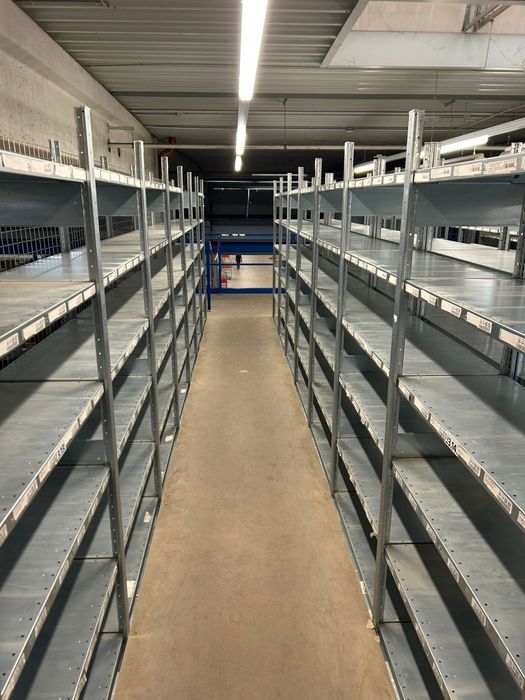 Rafturi metalice zincate pentru arhiva si piese auto