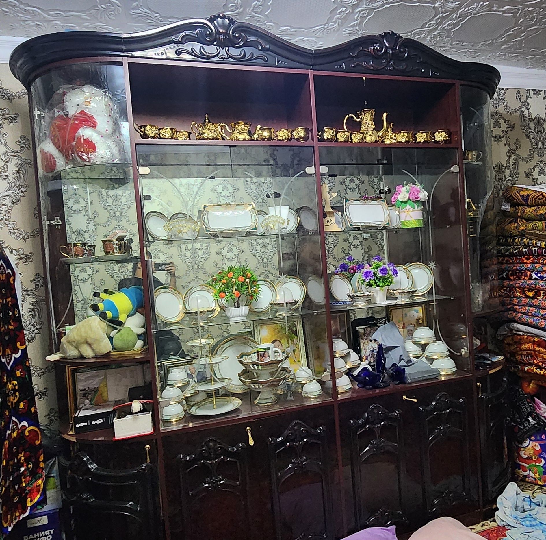 Продаётся стенка в отличном состоянии