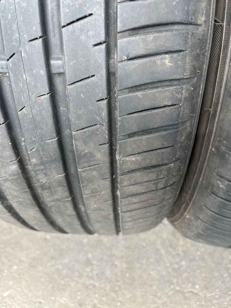 2 бр. летни гуми 225/55/16 Falken 5,5 mm DOT 4819