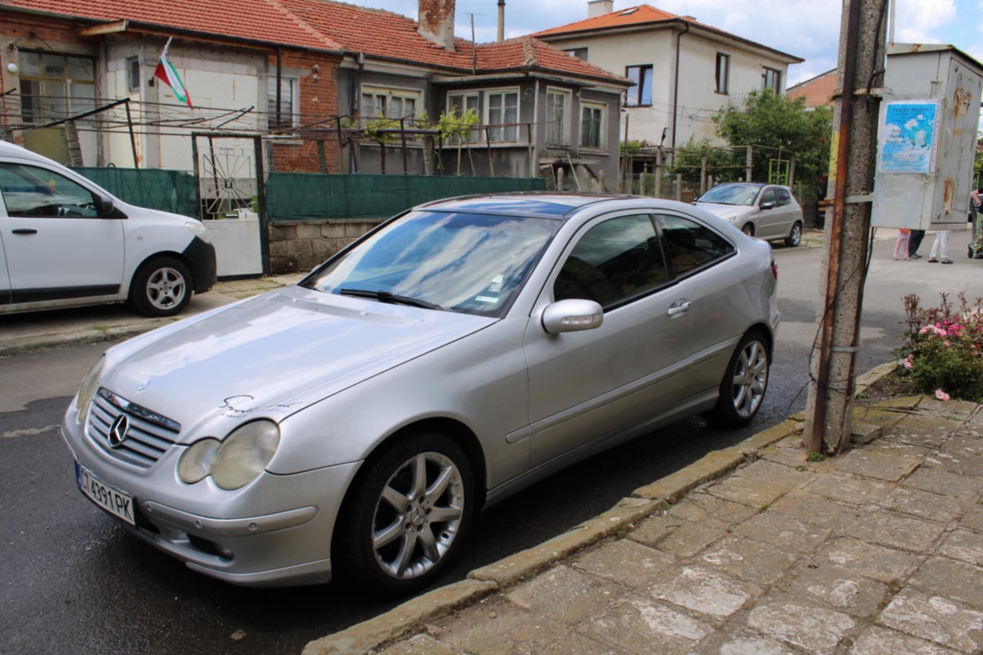 Mercedes-benz CDI220