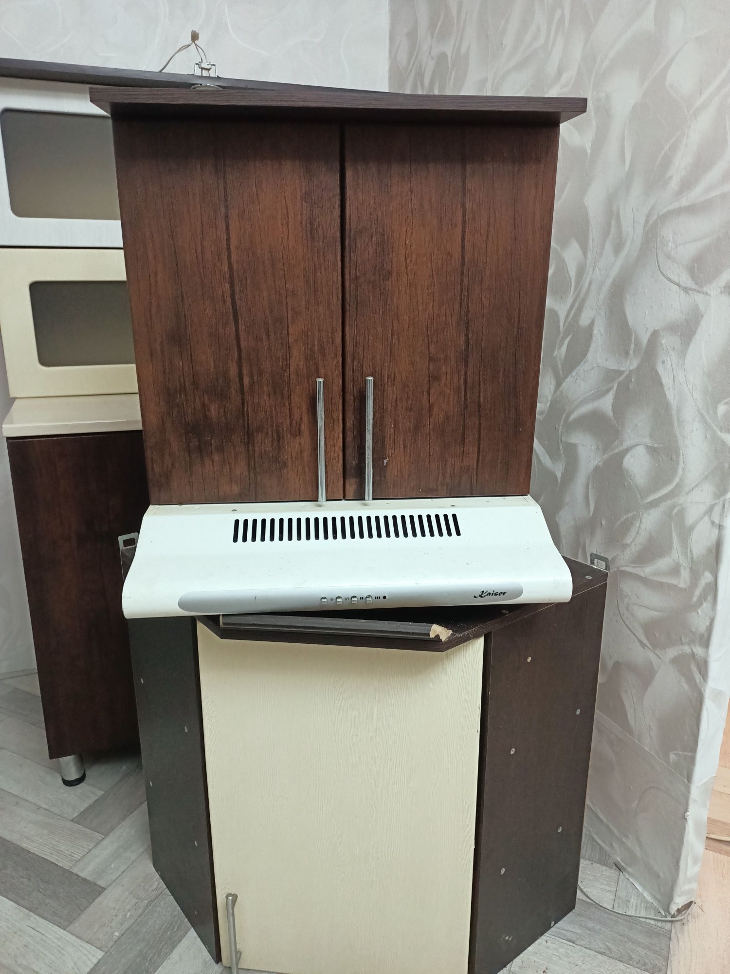 Продается шкаф купе