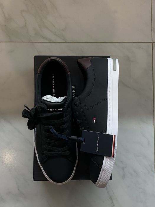 Новые кеды Tommy hilfiger