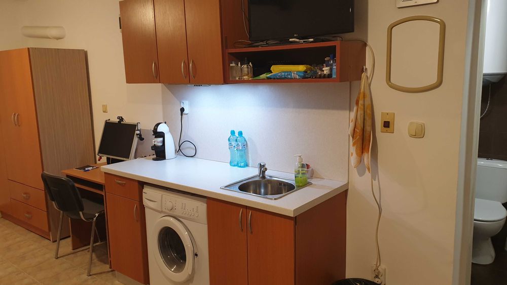 Продава се Едностаен апартамент в Варна, Център - 30 кв.м за 2167 €/кв.м - Снимка #3