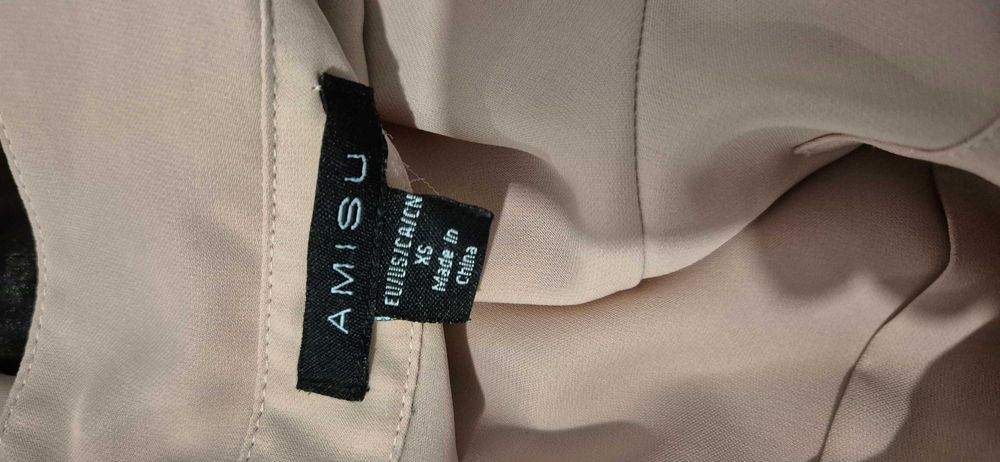 Set office xs H&M și Amisu