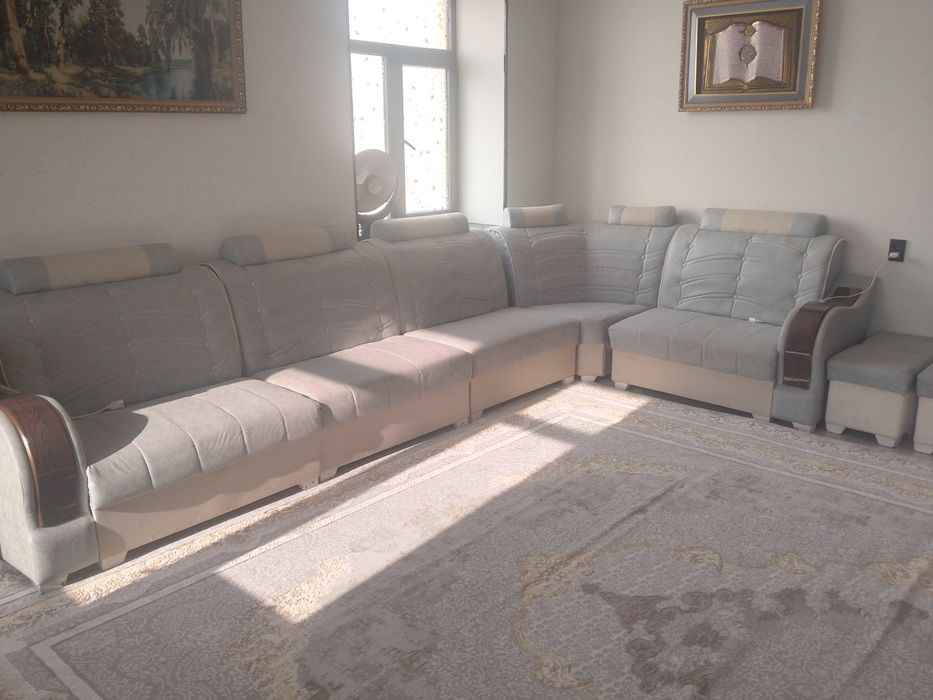 Продается уголок