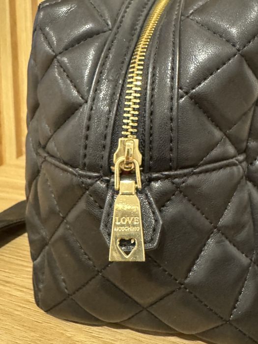 Geanta medie Love Moschino