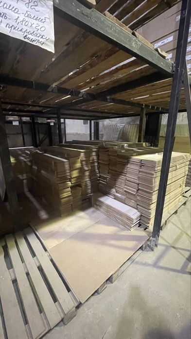 Ламинат на пол б/у